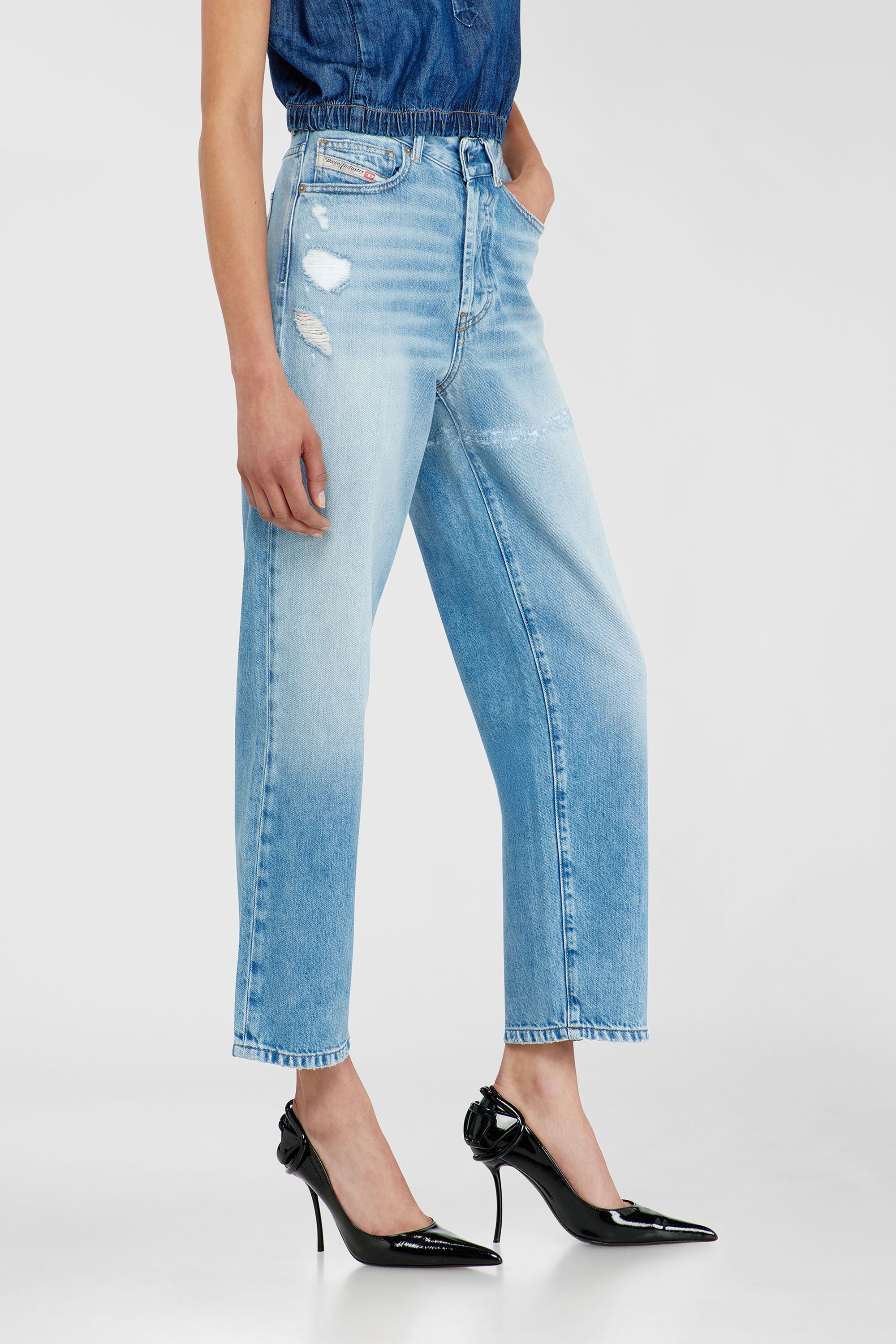 Diesel - Woman's Regular Jeans 1981 D-Went 09P49, Light Blue - 7