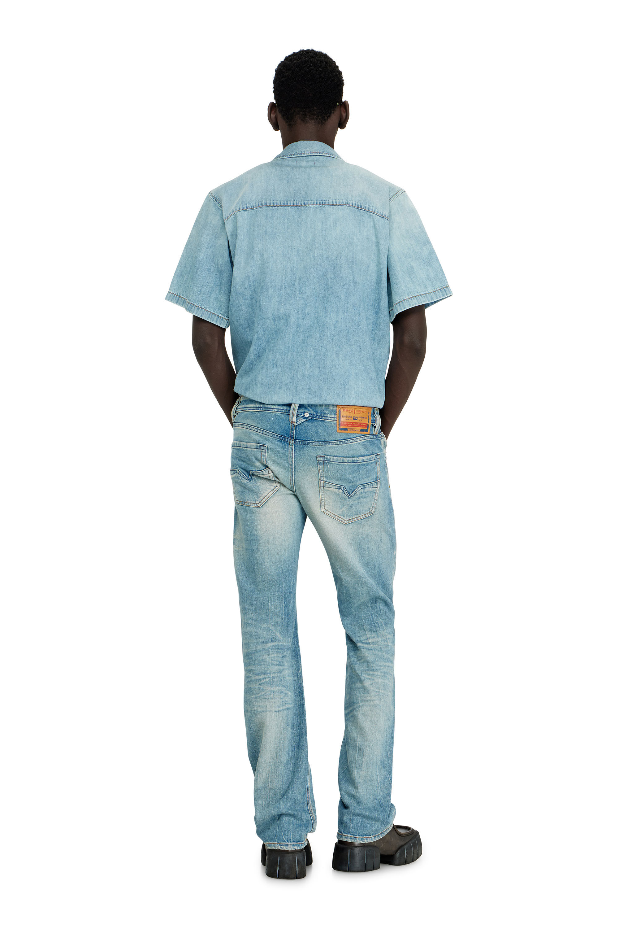 Diesel - Man's Regular Jeans 1985 Larkee 09P33, Light Blue - 3