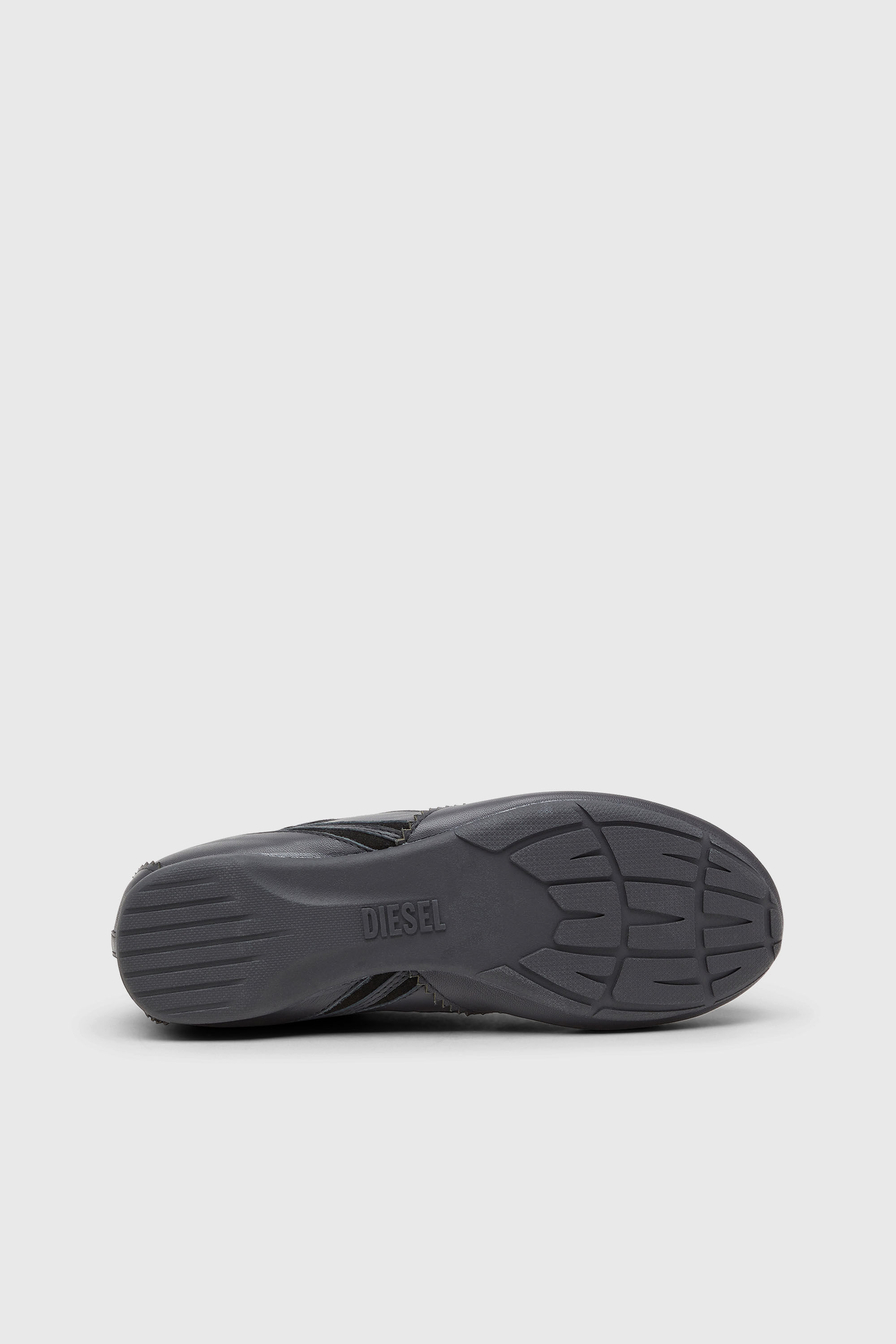 Diesel - D-MILE LOW W, Woman's D-Mile-Flat sneakers in leather and suede in Black - 5