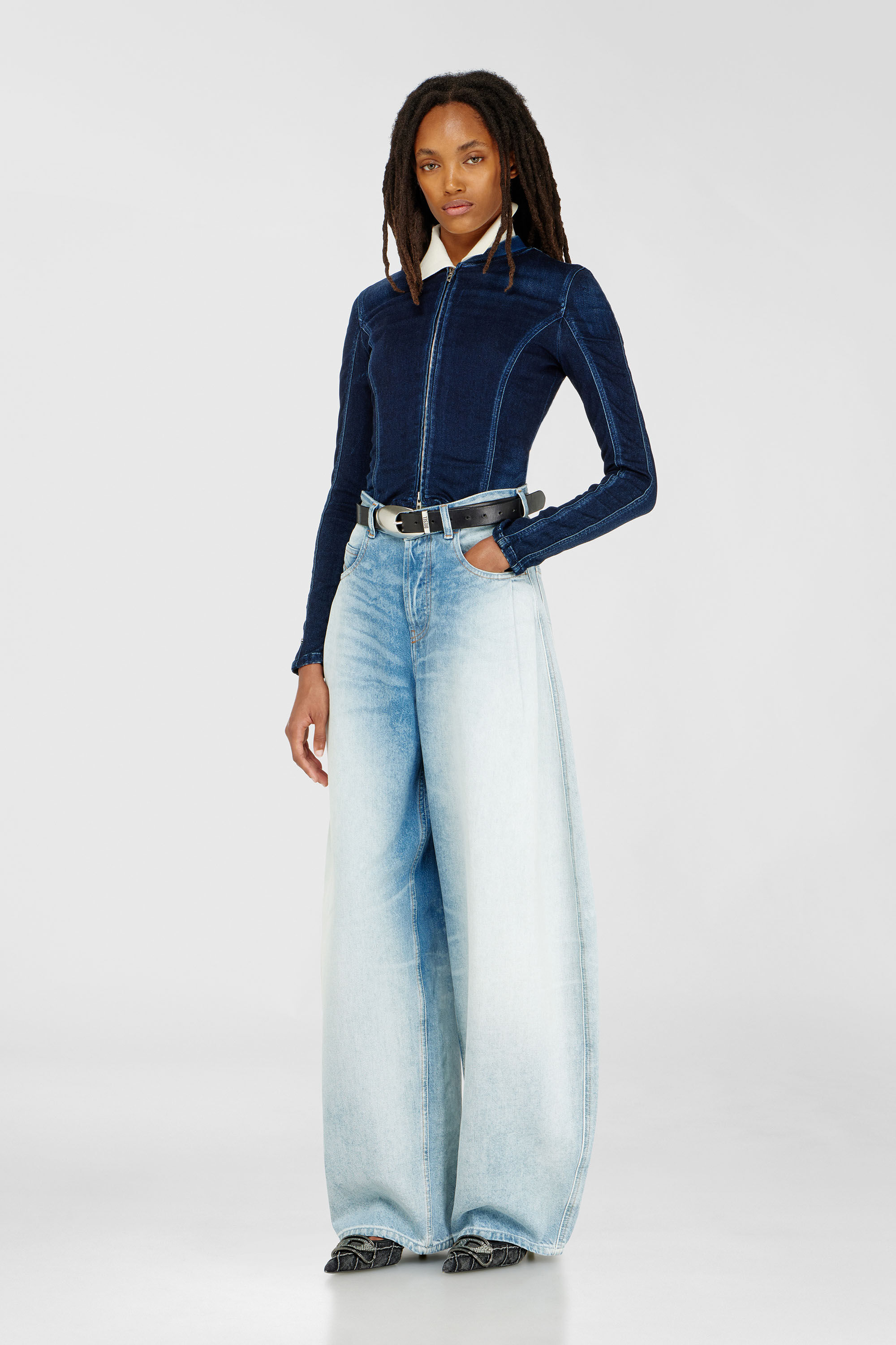 Diesel - DE-GARY-D JOGG, Woman's Cropped jacket in JoggJeans in Dark Blue - 1