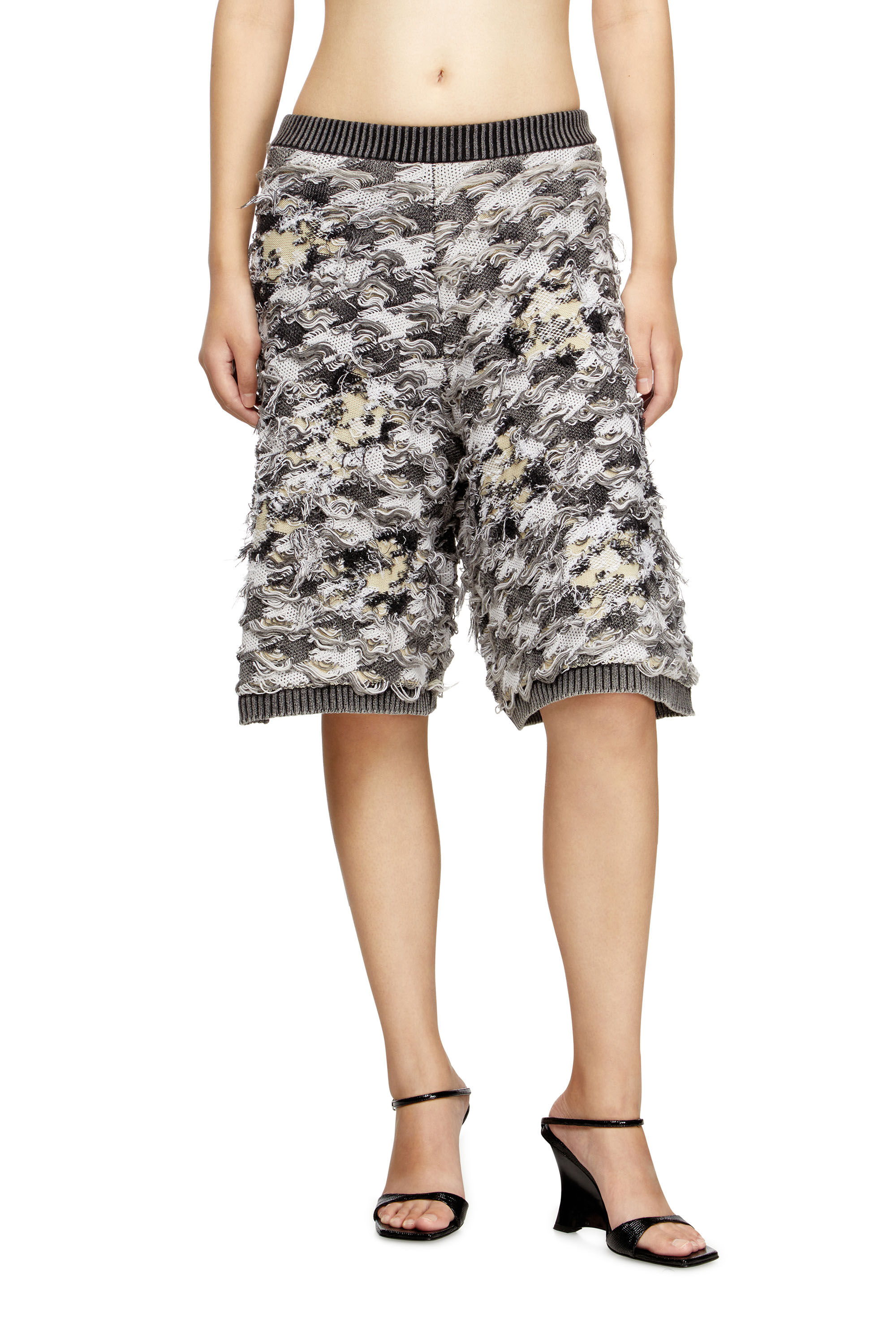 Diesel - M-VANJA, Woman's Destroyed houndstooth-jacquard shorts in Grey/White - 3