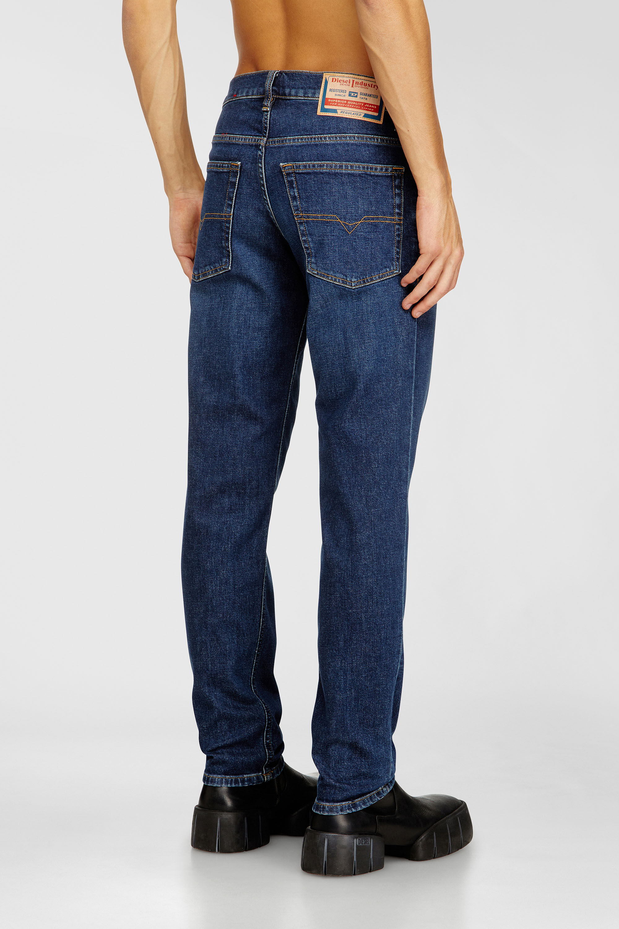 Diesel - Man's Regular Jeans 2023 D-Finitive 0ADBG, Medium blue - 3