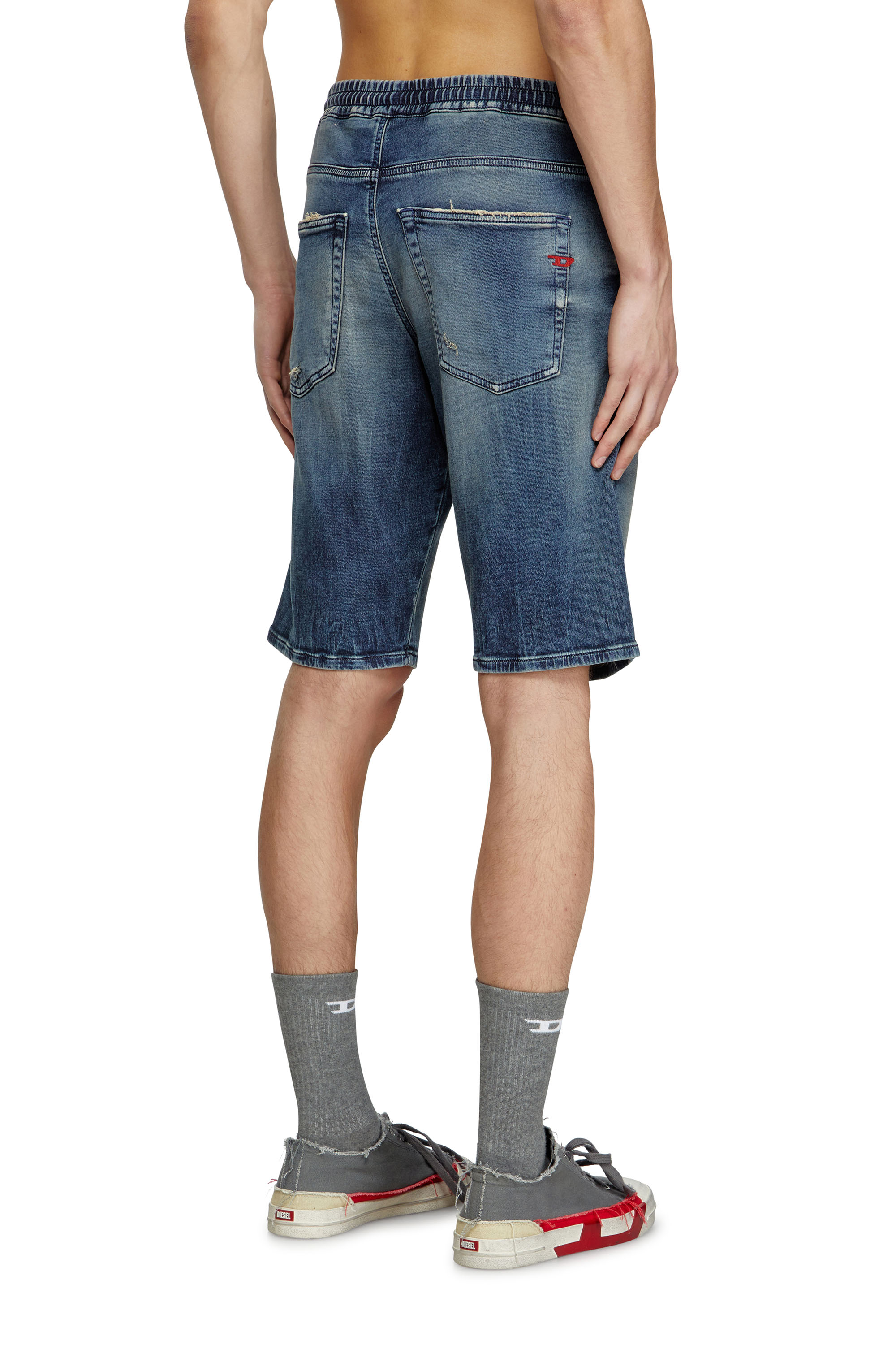 Diesel - 2033 D-KROOLEY-SHORT JOGG, Man's Chino shorts in JoggJeans in Dark Blue - 4