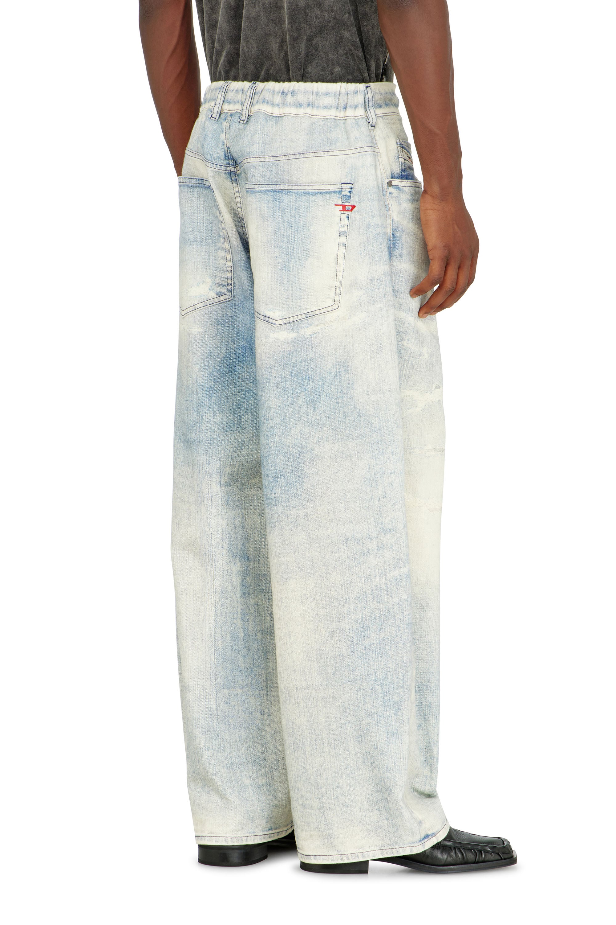 Diesel - Unisex's Relaxed 2097 D-Enim-M Joggjeans&reg; 068XM, Light Blue - 3