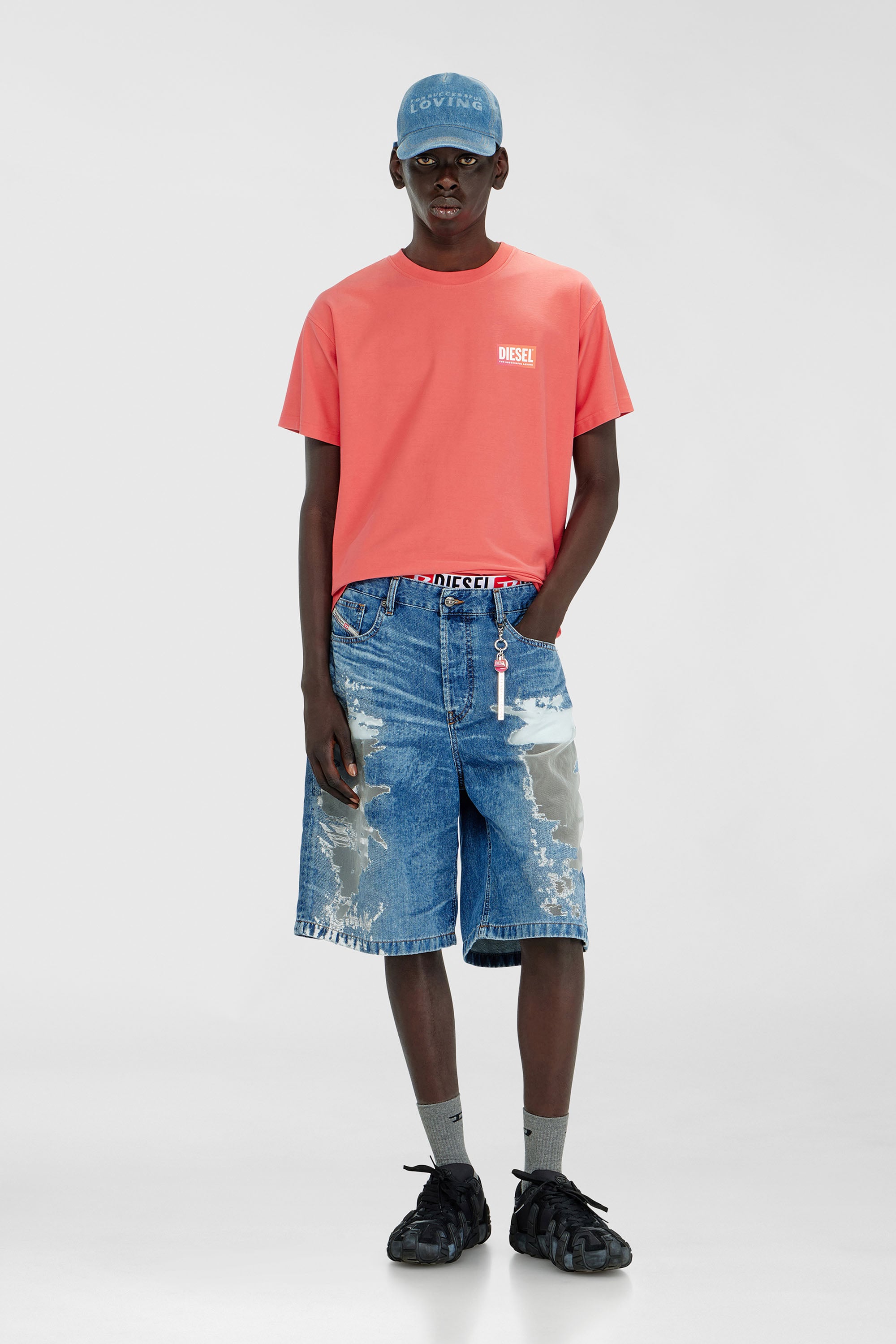 Diesel - PR-DE-SIRE-SHORT, Unisex's Shorts in devor&eacute; denim in Medium blue - 1