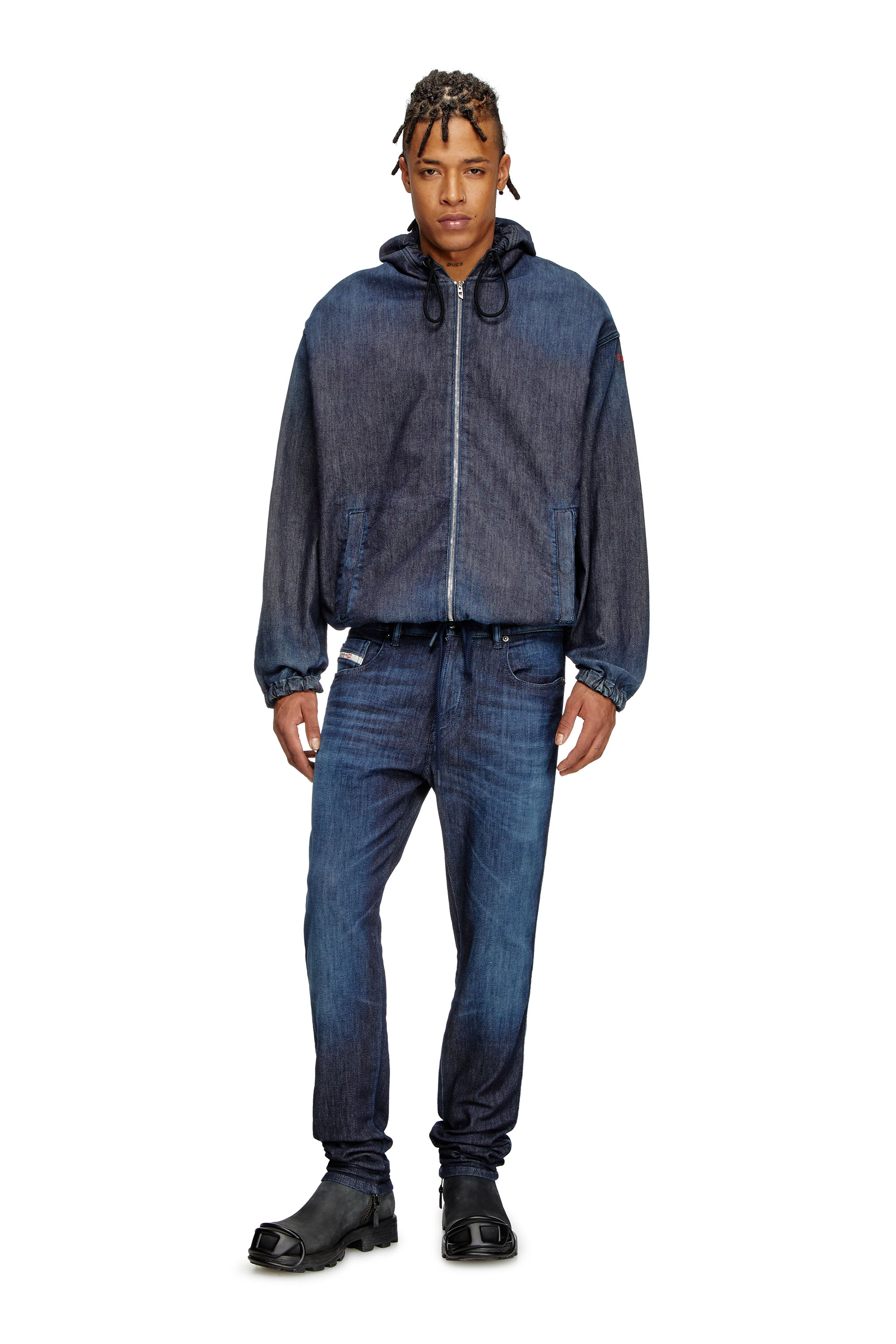 Diesel - Man's Slim 2062 D-Strukt Joggjeans® 09L11, Dark Blue - 1