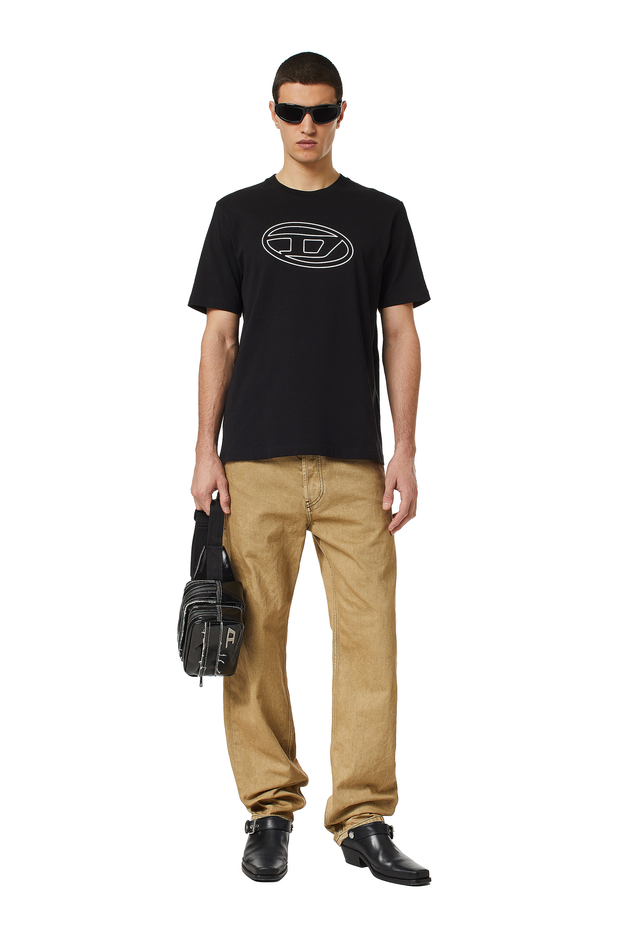 Diesel - T-JUST-BIGOVAL, Man T-shirt in vintage cotton jersey in Black - Image 2