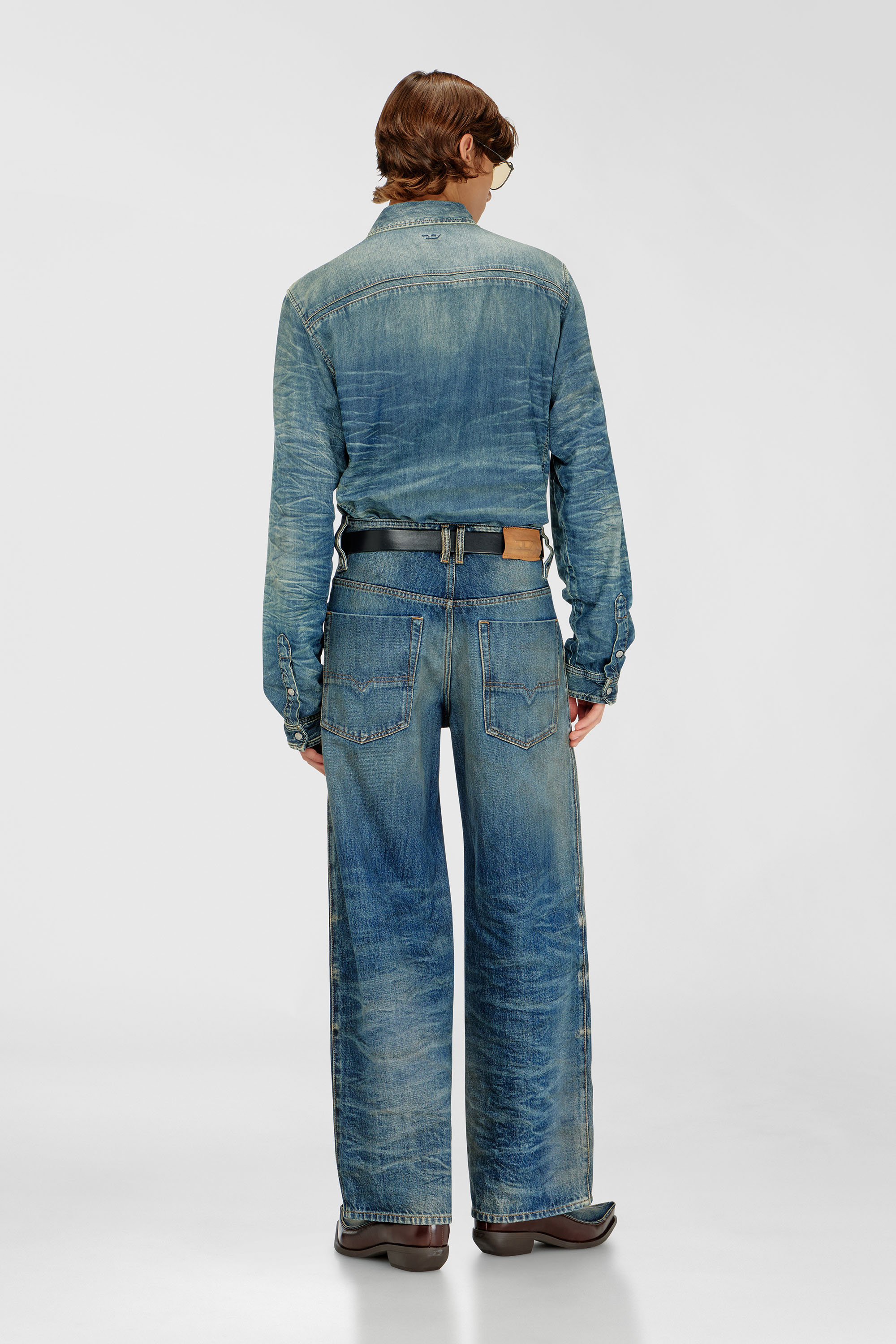 Diesel - Unisex's Relaxed Jeans 1982 D-Hakou 007GC, Medium blue - 3