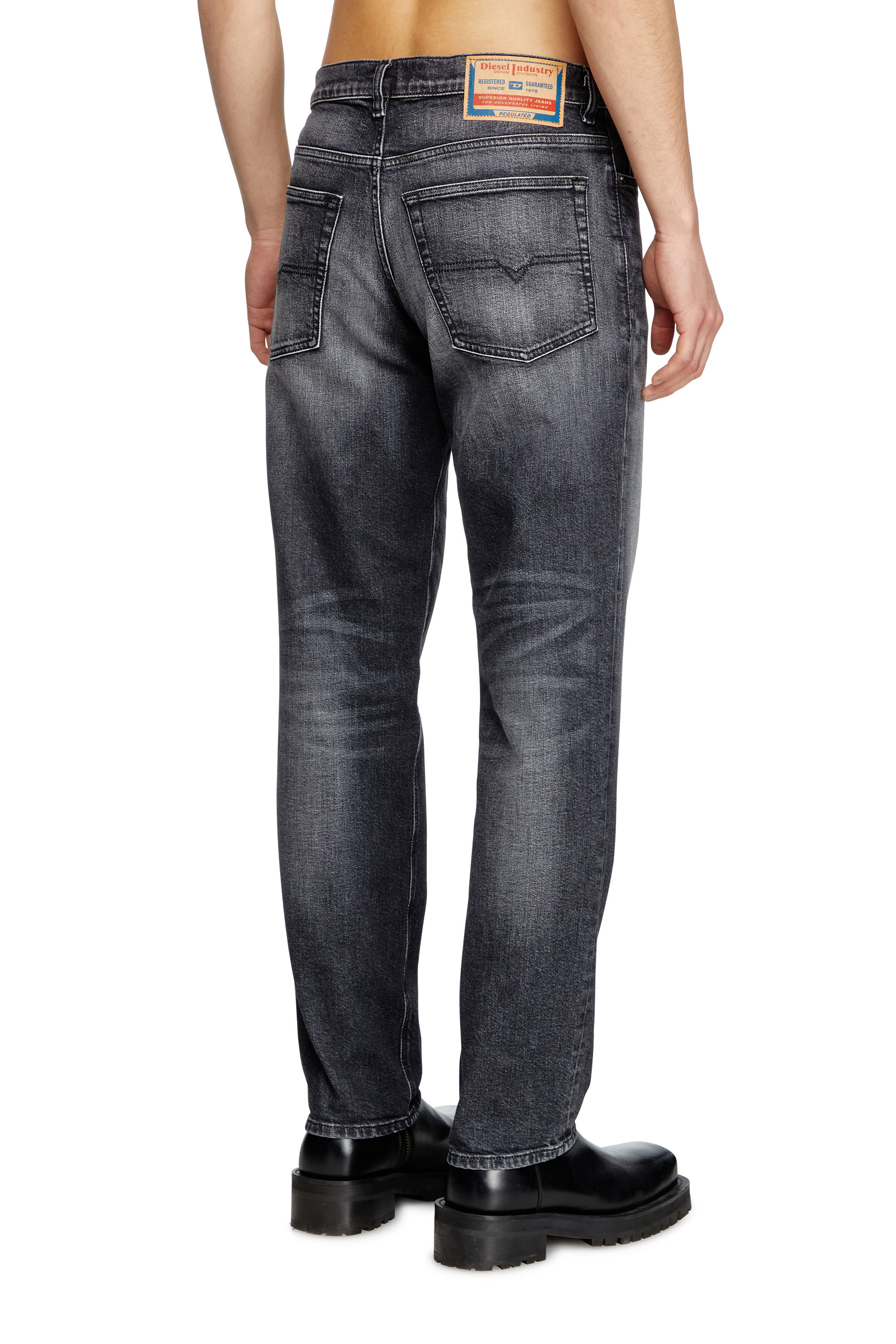 Regular Jeans 2023 D-Finitive 09L52, Black/Dark grey Diesel - Man's Regular Jeans 2023 D-Finitive 09L52, Black/Dark grey - 4