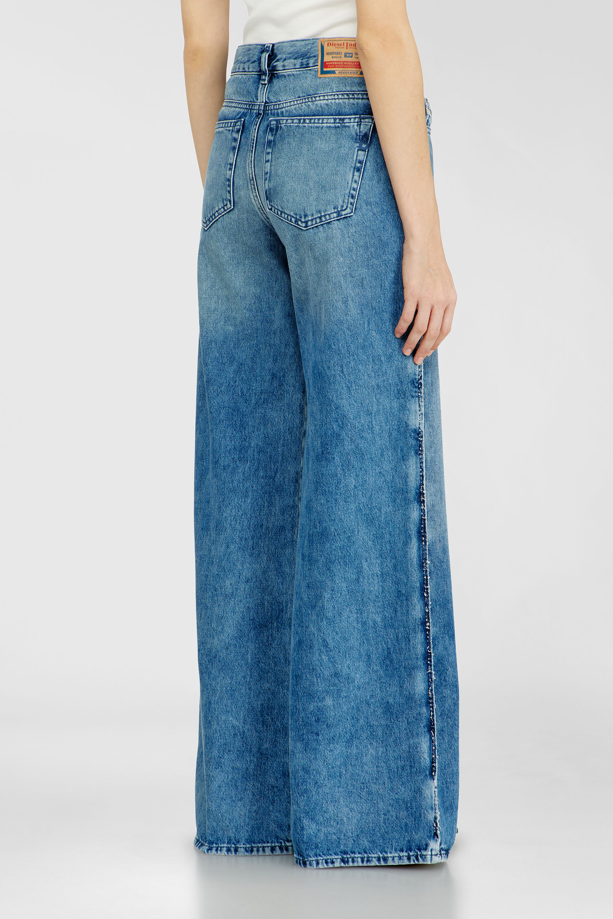 Diesel - Woman's Flare Jeans 1978 D-Akemi 0ADCJ, Medium blue - 5