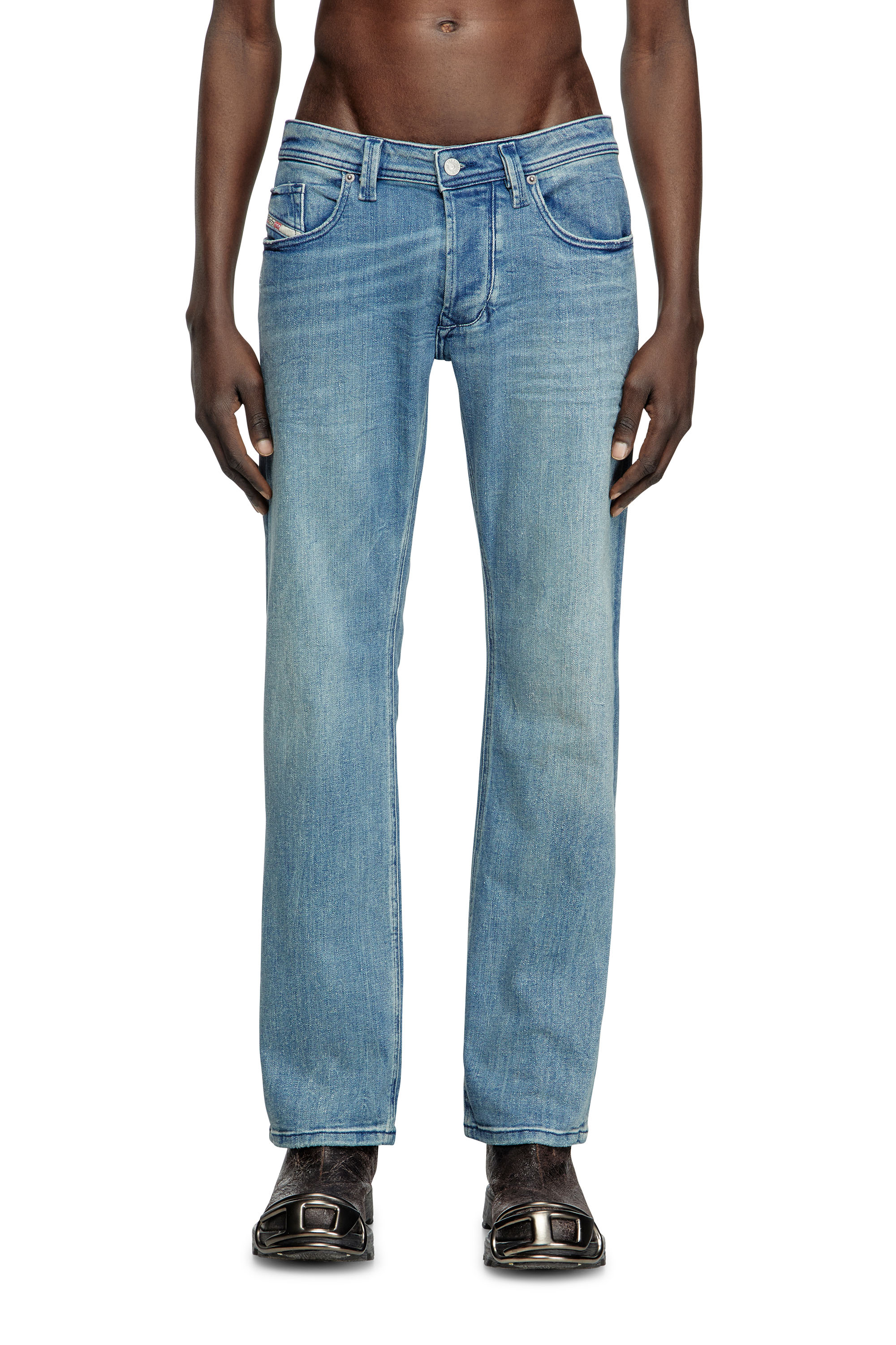 Regular Jeans 1985 Larkee 0BMBW, Medium blue Diesel - Man's Regular Jeans 1985 Larkee 0BMBW, Medium blue - 3